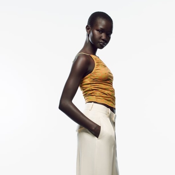 SOLD‼️ ZARA ASYMMETRIC JACQUARD TOP - Picture 3 of 7